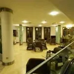 Mega & Nisantasi Hotel 4*