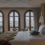 Hotel Mega & Nisantasi