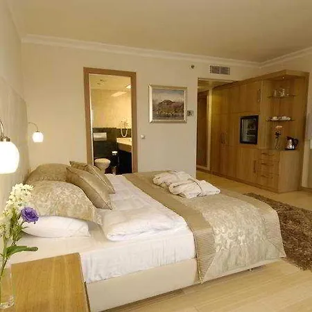 Mega & Nisantasi Istanbul