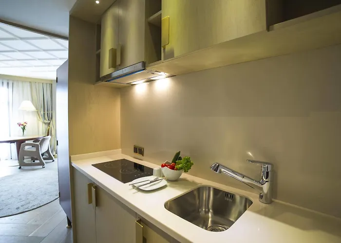 Mega & Nisantasi İstanbul