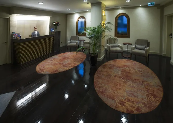 Mega & Nisantasi Otel 4*