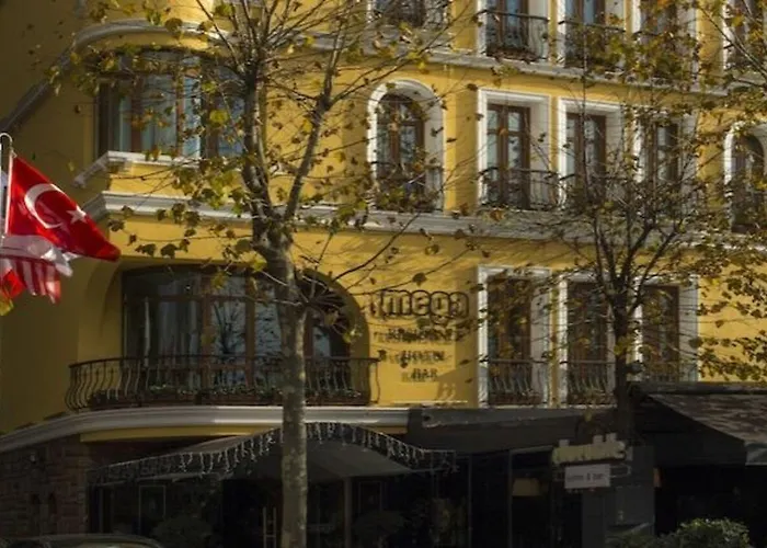 Mega & Nisantasi Estambul