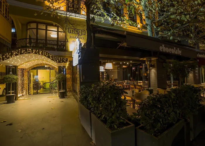 Mega & Nisantasi Hotel 4*